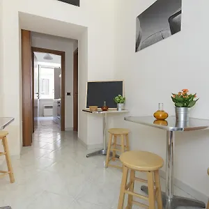 Bed & Breakfast Nicetomeetyou, Roma