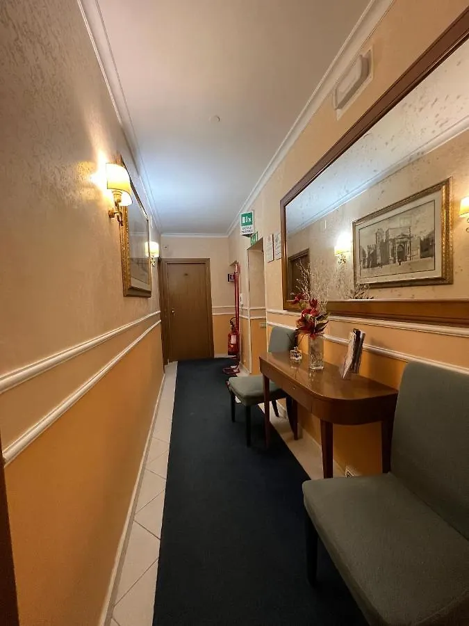 Grace Inn Guesthouse 로마 게스트하우스